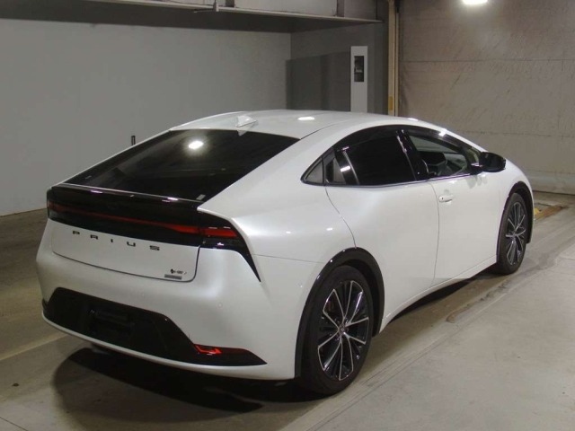 Toyota PRIUS 2025 8057653-1