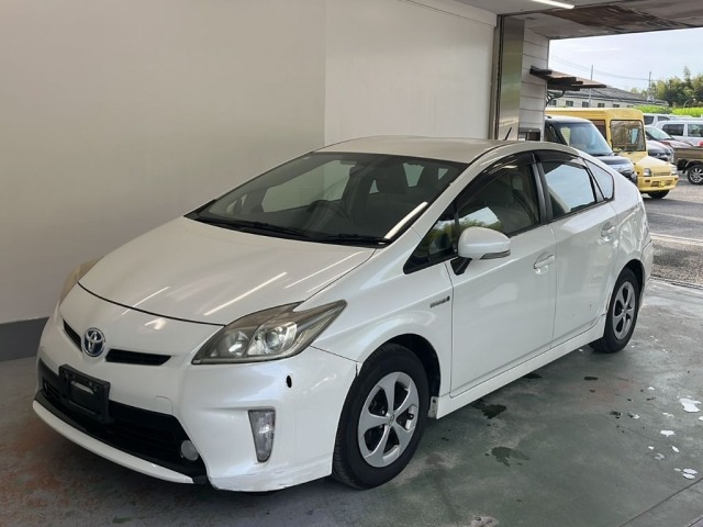 Toyota PRIUS 2013 8057694-0