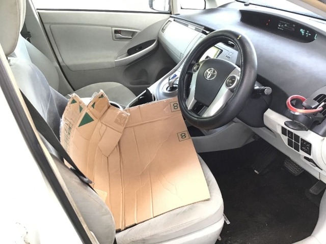 Toyota PRIUS 2013 8057694-5
