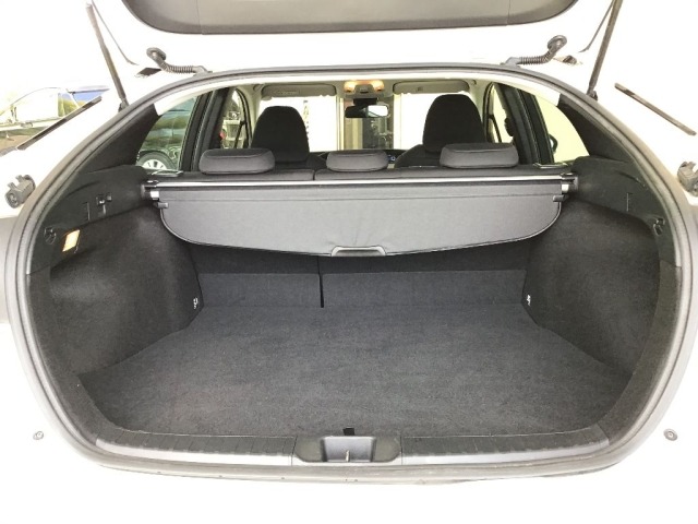 Toyota PRIUS 2021 8057698-7