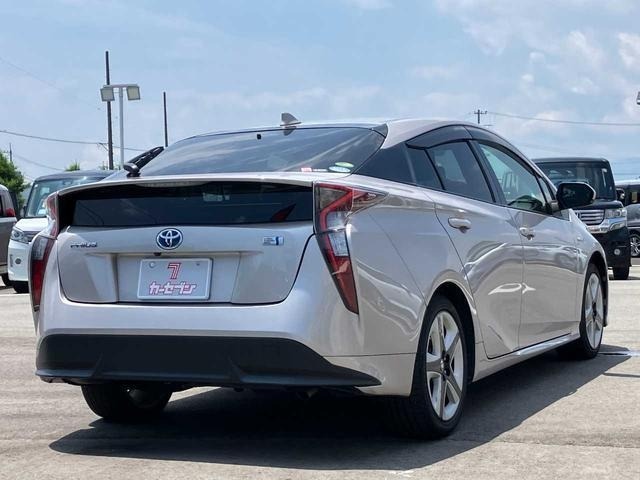 Toyota PRIUS 2016 8057745-1