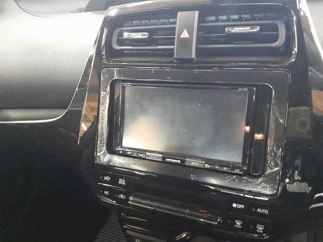 Toyota PRIUS 2021 8057747-12