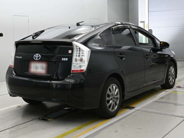 Toyota PRIUS 2011 8057748-1