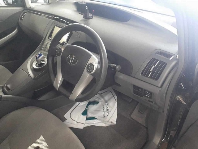 Toyota PRIUS 2011 8057748-9
