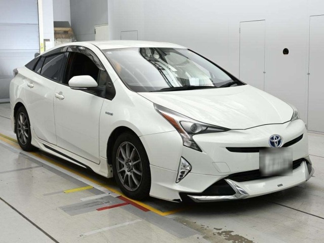 Toyota PRIUS 2018 8057750-5