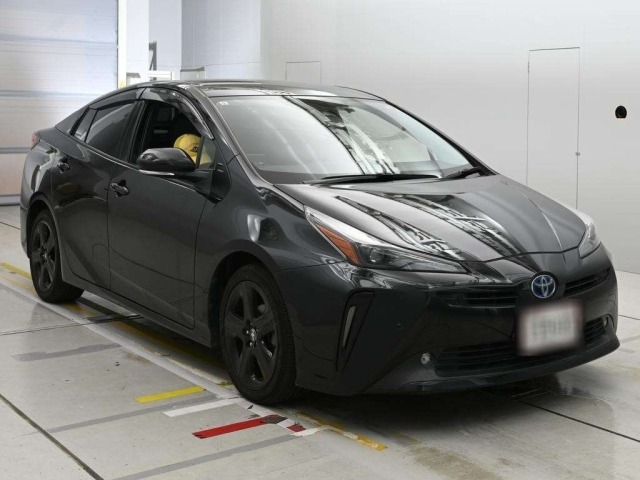 Toyota PRIUS 2021 8057766-5