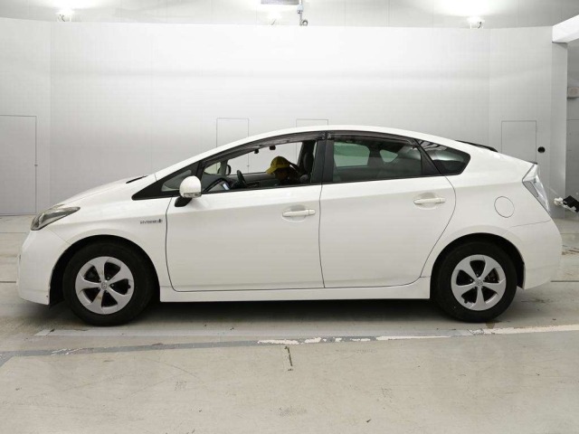 Toyota PRIUS 2014 8057775-4