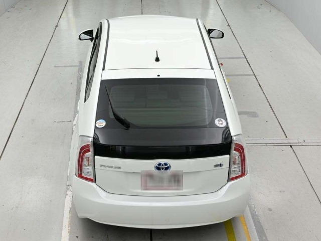 Toyota PRIUS 2014 8057775-8