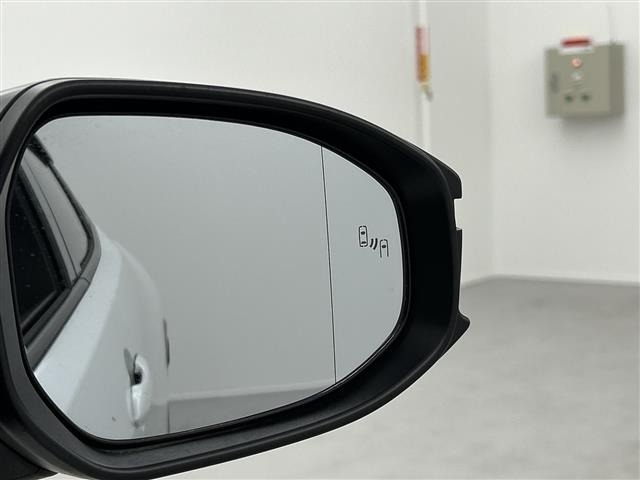 Toyota PRIUS 2023 8058780-20