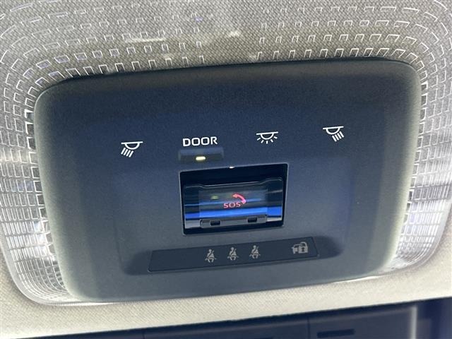 Toyota PRIUS 2023 8058783-22