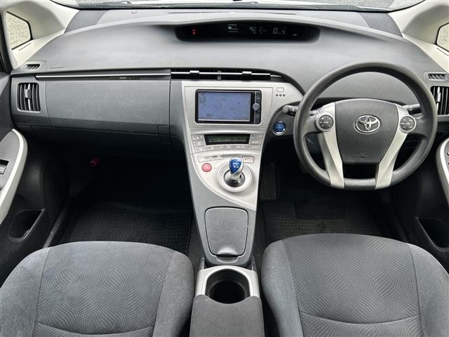 Toyota PRIUS 2014 8058861-10