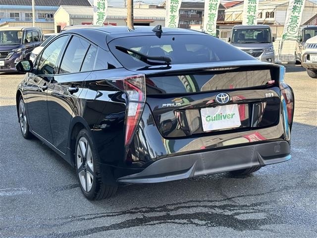 Toyota PRIUS 2016 8059026-10