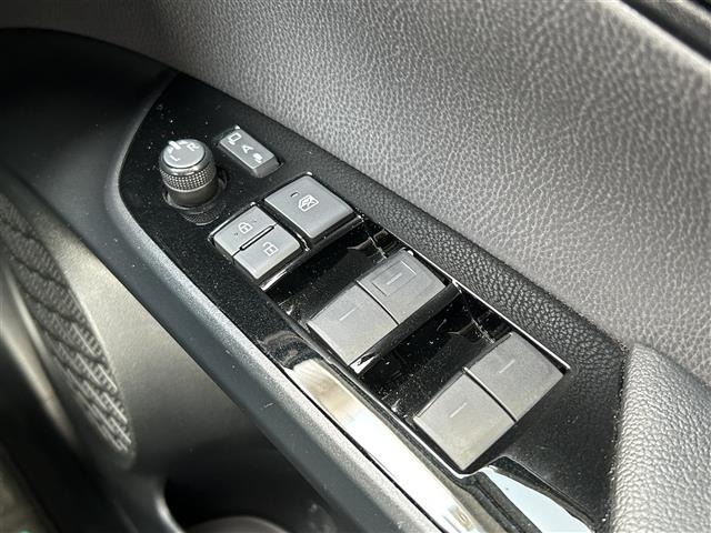 Toyota PRIUS 2020 8059071-10
