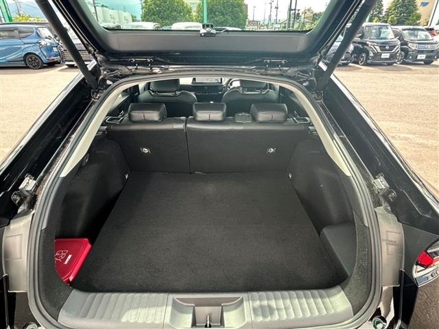 Toyota PRIUS 2023 8059254-12
