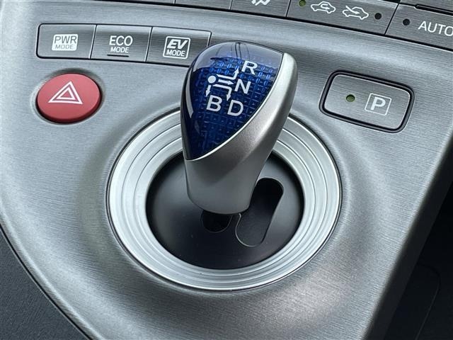 Toyota PRIUS 2014 8059312-19