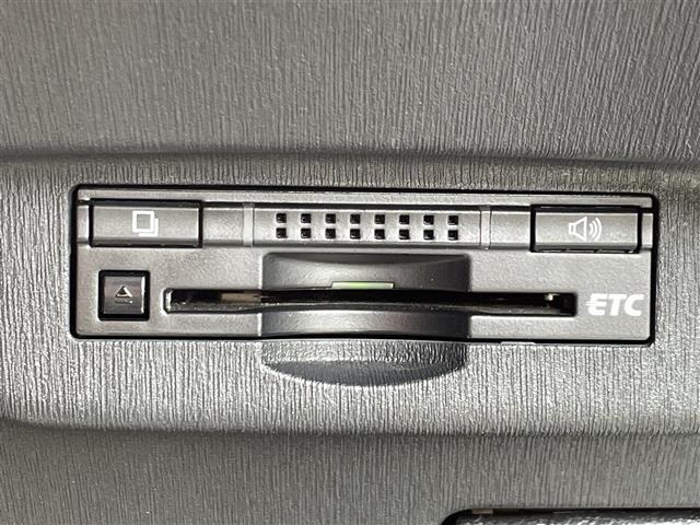 Toyota PRIUS 2014 8059312-5