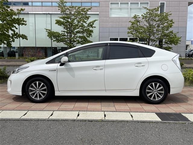 Toyota PRIUS 2014 8059312-6