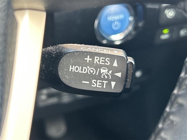 Toyota PRIUS 2017 8059325-1
