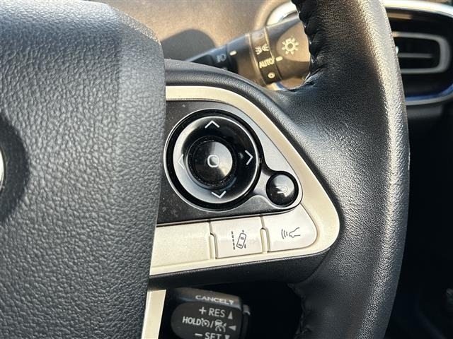 Toyota PRIUS 2017 8059325-17