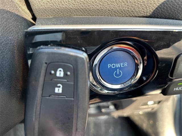 Toyota PRIUS 2017 8059325-18