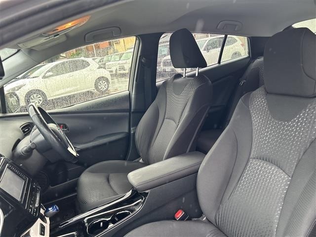 Toyota PRIUS 2017 8059393-7