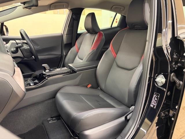 Toyota PRIUS 2023 8059569-11