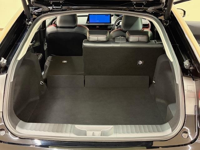 Toyota PRIUS 2023 8059569-2