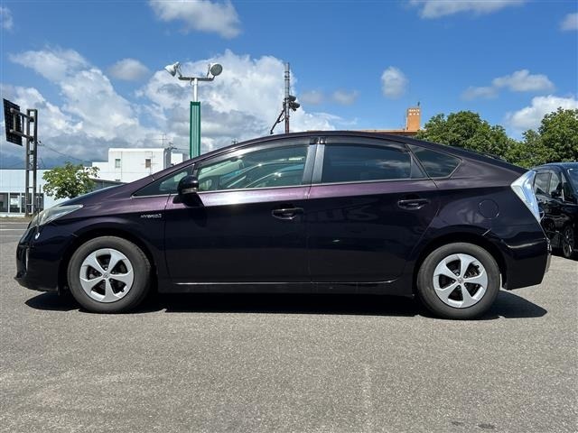 Toyota PRIUS 2013 8059681-17