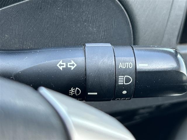 Toyota PRIUS 2013 8059681-4