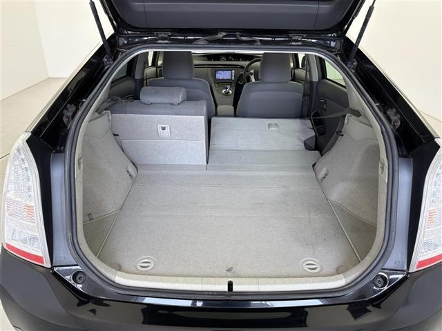 Toyota PRIUS 2011 8059690-6