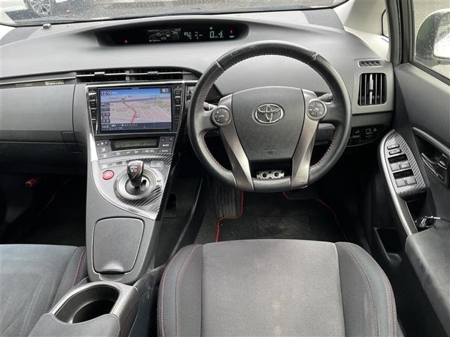 Toyota PRIUS 2015 8059691-14