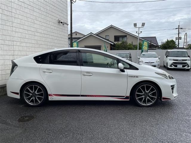 Toyota PRIUS 2015 8059691-18