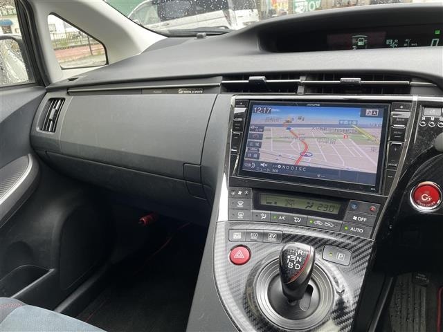 Toyota PRIUS 2015 8059691-19