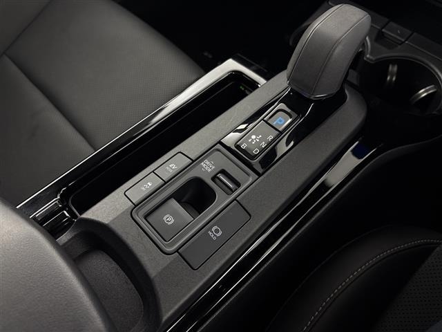 Toyota PRIUS 2024 8059714-19