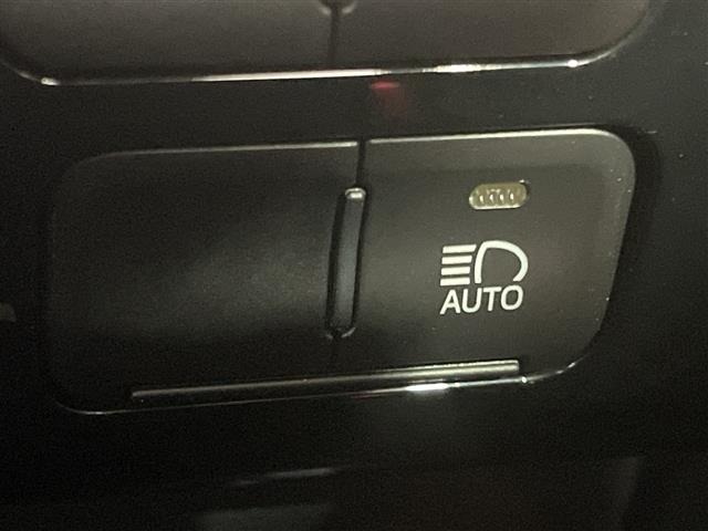Toyota PRIUS 2019 8059860-20