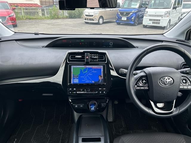 Toyota PRIUS 2020 8059871-6