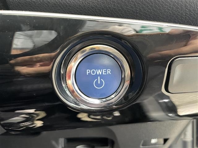 Toyota PRIUS 2018 8059872-7