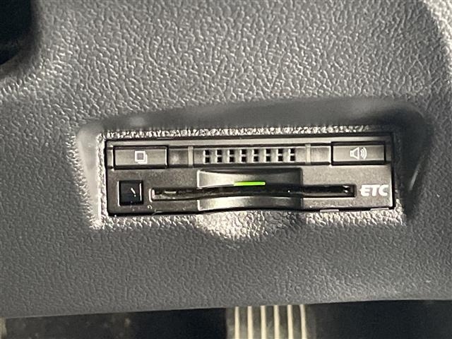 Toyota PRIUS 2018 8059876-1
