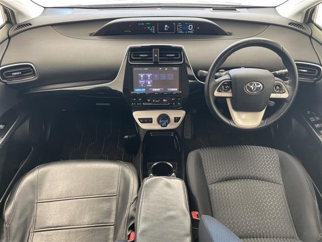 Toyota PRIUS 2018 8059876-16