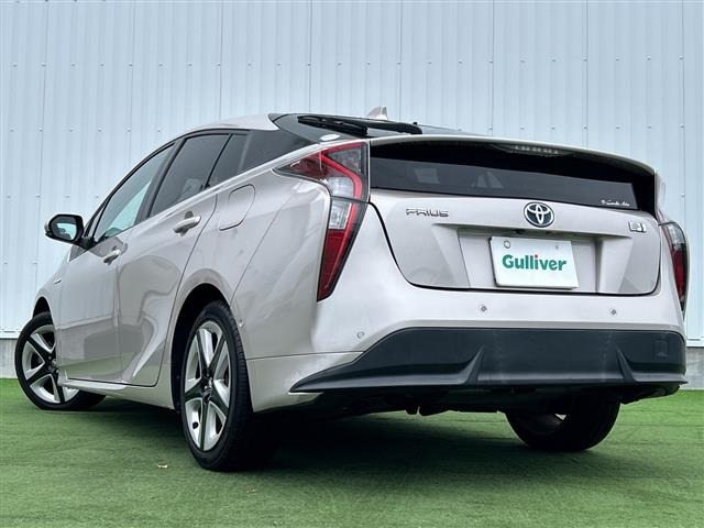 Toyota PRIUS 2016 8059893-13