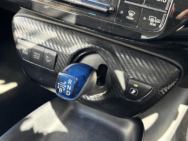 Toyota PRIUS 2016 8059898-23