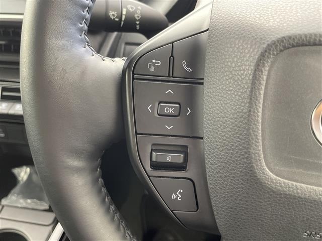 Toyota PRIUS 2023 8059901-5