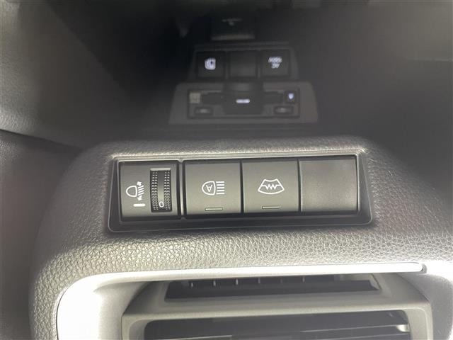 Toyota PRIUS 2025 8059923-10