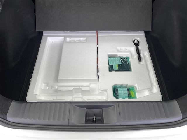 Toyota PRIUS 2025 8059923-2