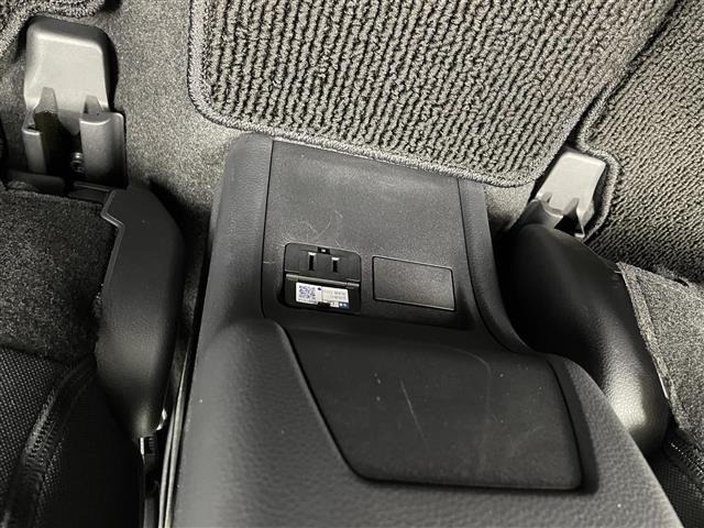 Toyota PRIUS 2025 8059923-4