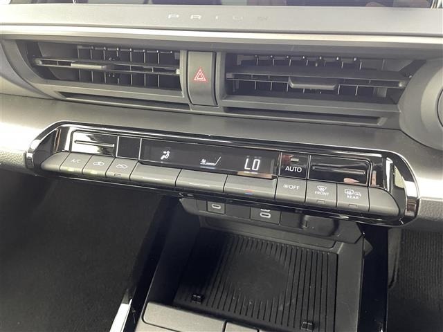 Toyota PRIUS 2025 8059923-8