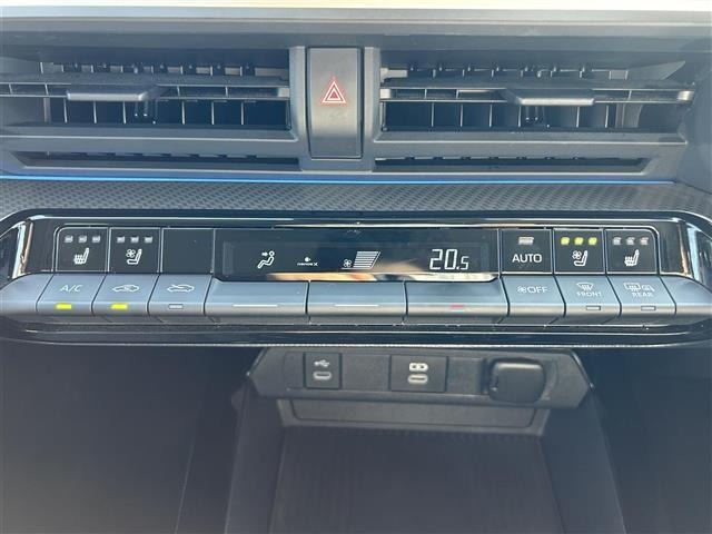 Toyota PRIUS 2024 8059994-21
