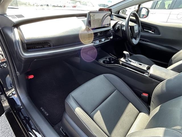 Toyota PRIUS 2024 8059994-6