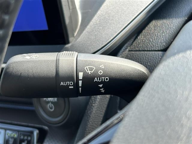 Toyota PRIUS 2024 8059994-7