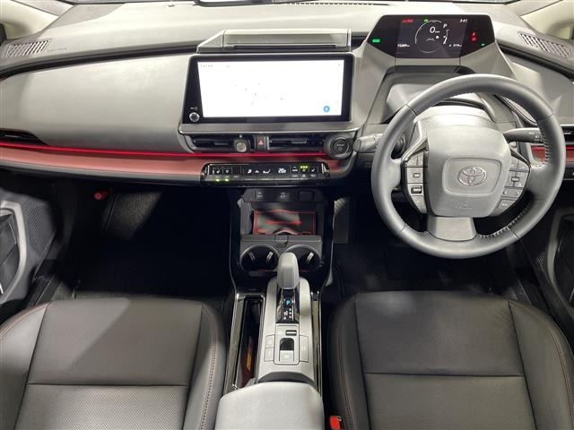 Toyota PRIUS 2023 8060020-15